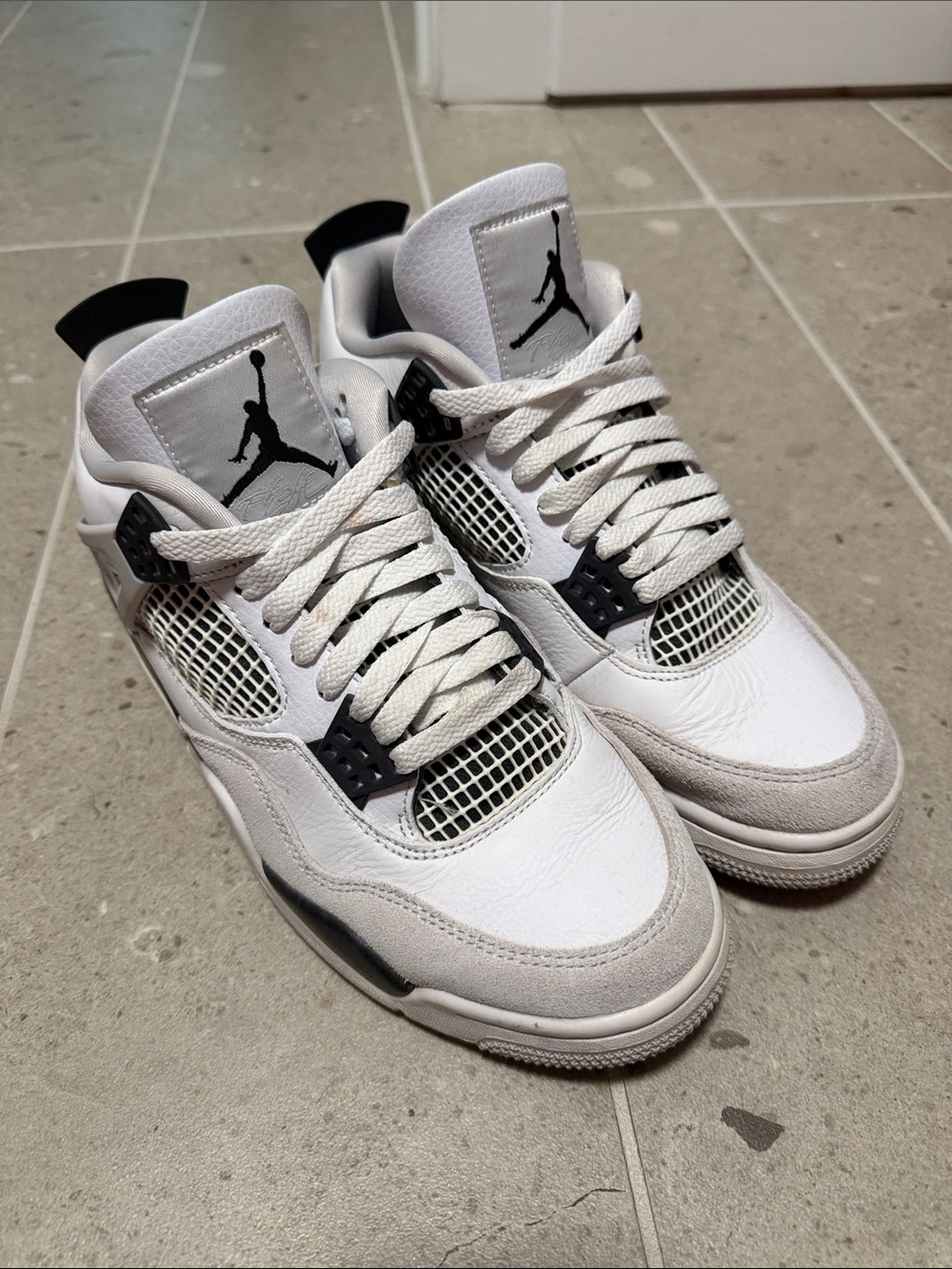Air Jordan 4 Retro 'Military Black'